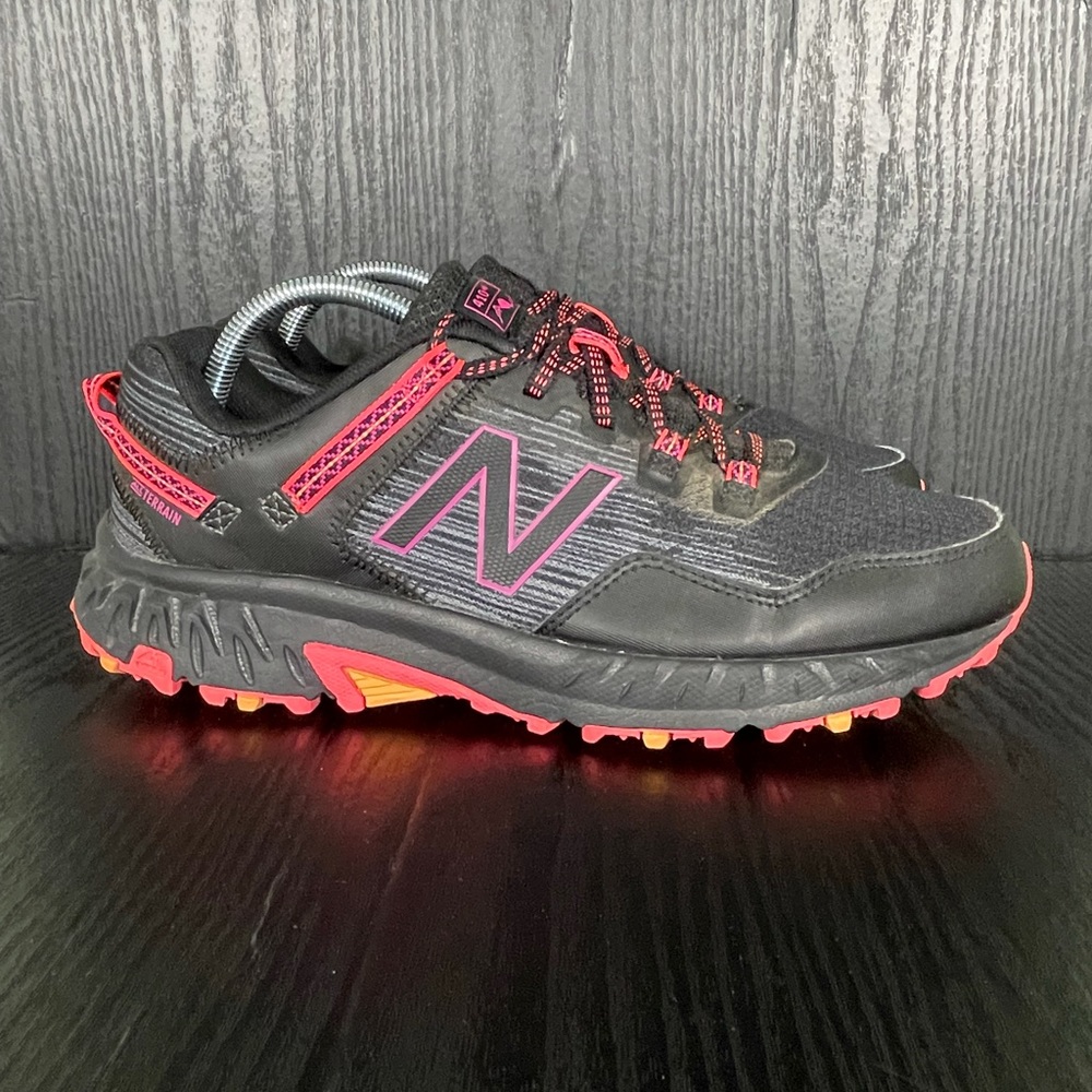 New Balance 410v6 women’s size 11